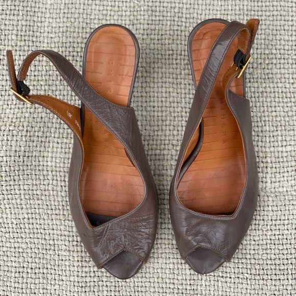 Chie Mihara open toe kitten heel pumps - Picture 10 of 13